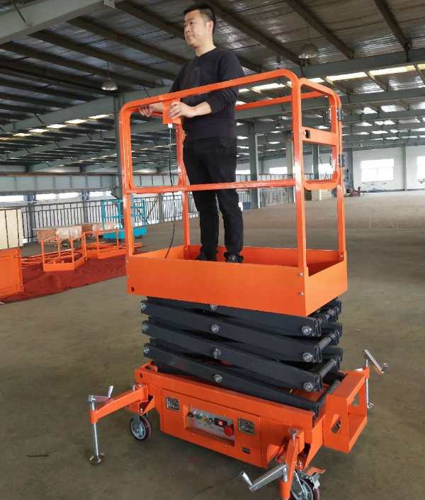 上?？蛻?hù)訂購(gòu)一臺(tái)小型半自動(dòng)升降平臺(tái)